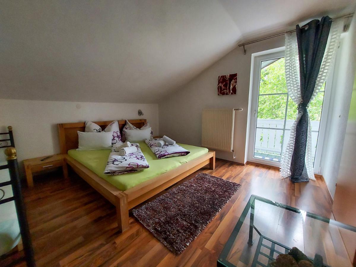 Haus Emily Bed & Breakfast Schladming Exterior photo